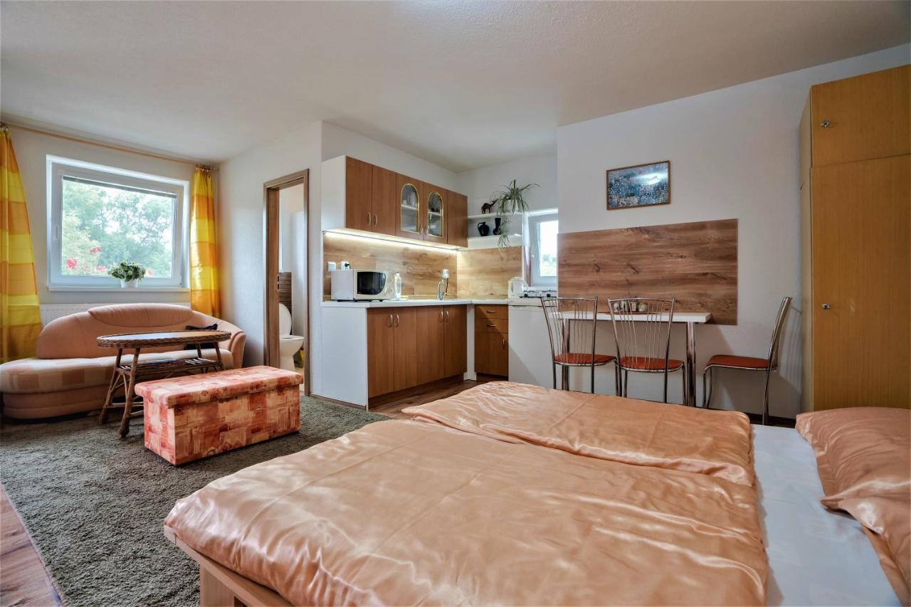 Apartmany Anna Liptovsky Michal Extérieur photo