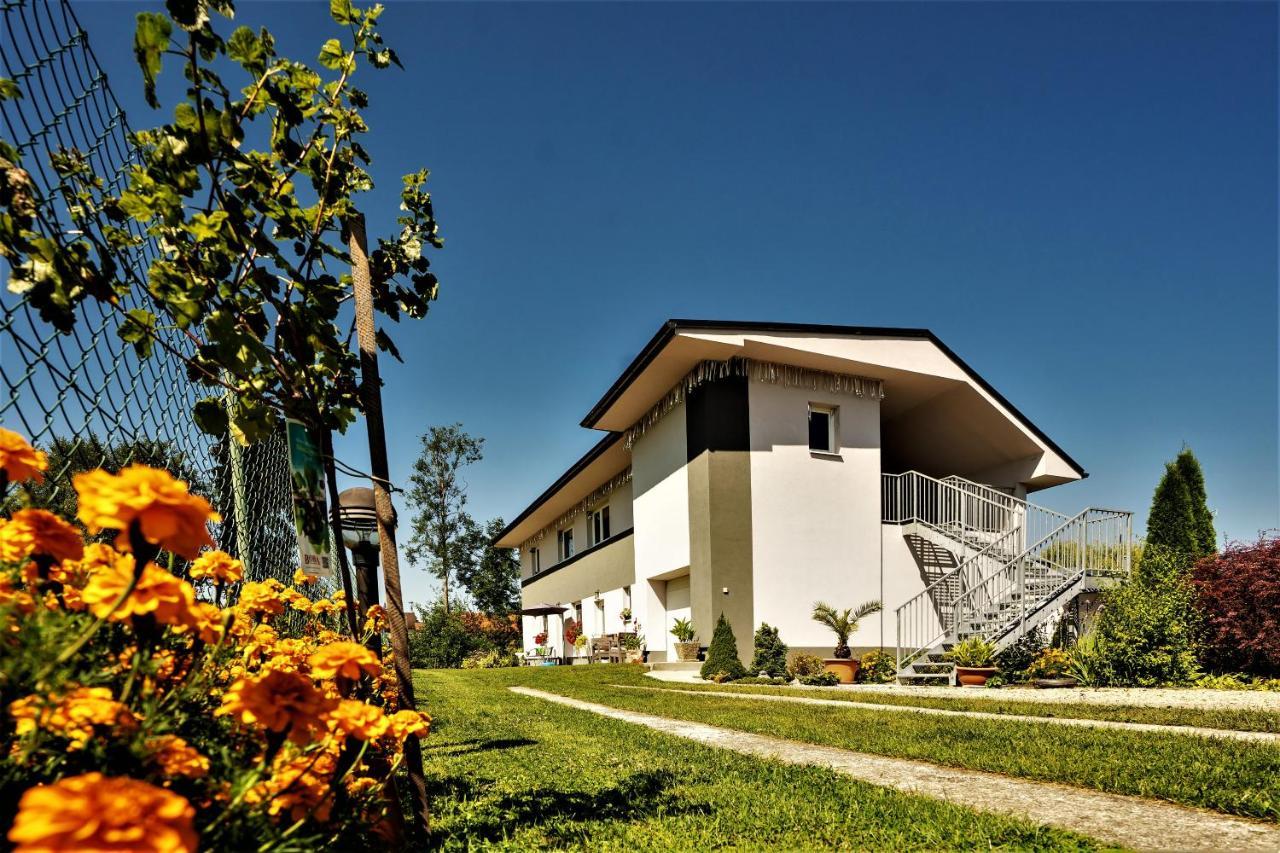 Apartmany Anna Liptovsky Michal Extérieur photo